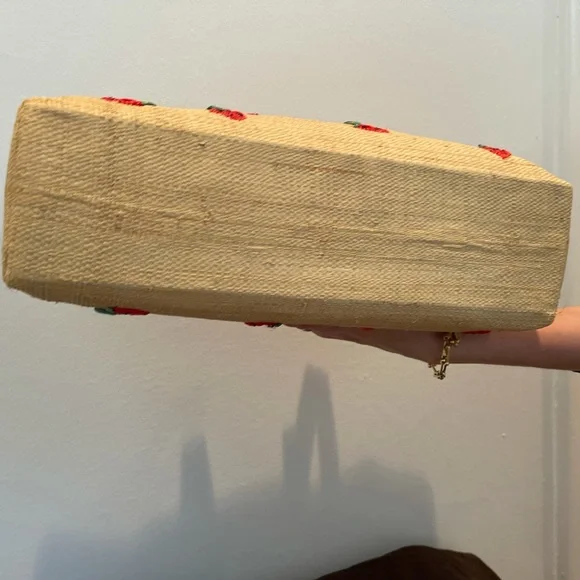 Saks Fifth Avenue strawberry tote - Picture 5 of 5